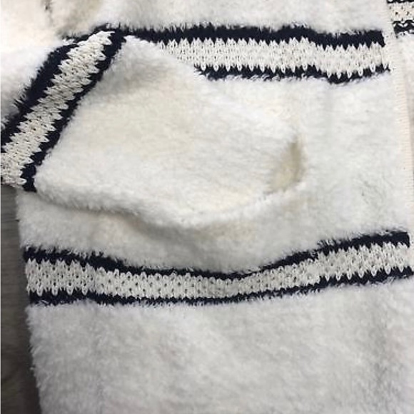 Madewell Bouclé Cardigan Sweater - Oversized Wool - Picture 3 of 6